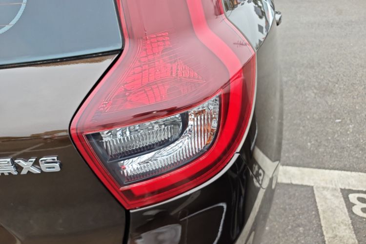 GEELY Vision X6 2019 car image #8