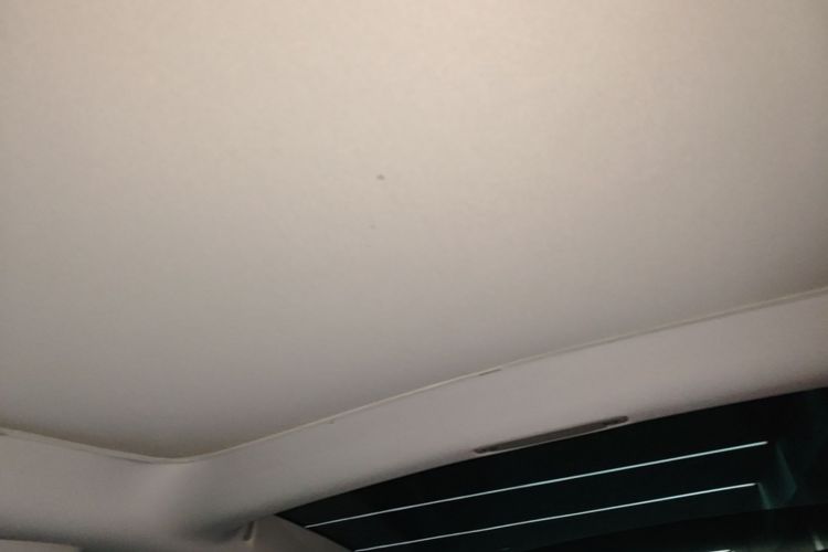Tesla Model 3 2023 car image #18