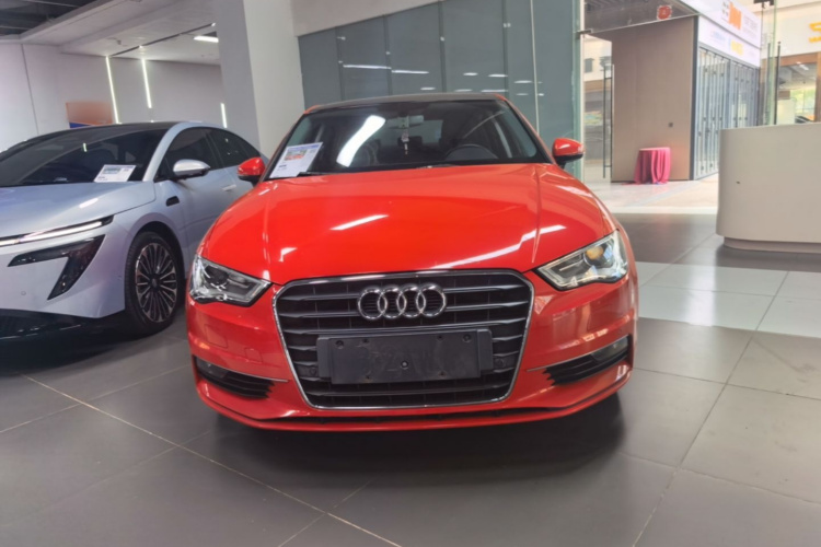 Audi A3 2016 car image #3