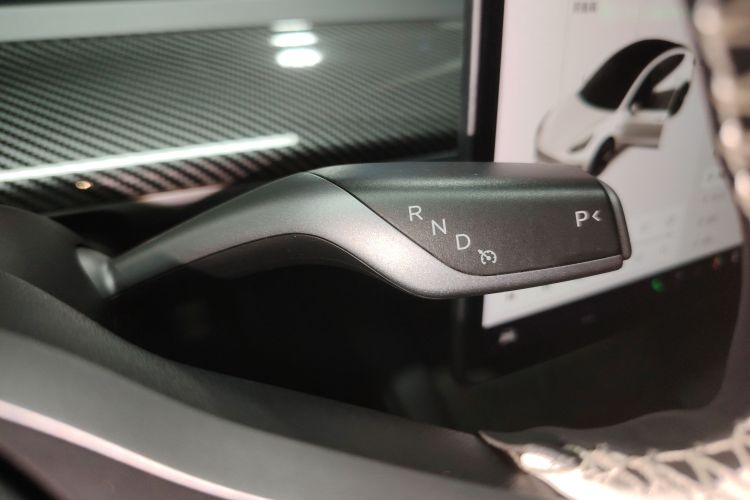 Tesla Model 3 2021 #14 Tesla Model 3 2021 car image #14