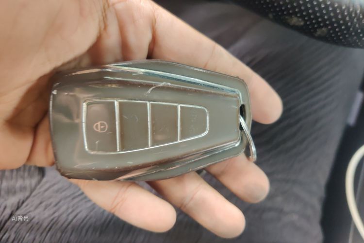 GEELY Coolray 2020 #10 GEELY Coolray 2020 car image #10