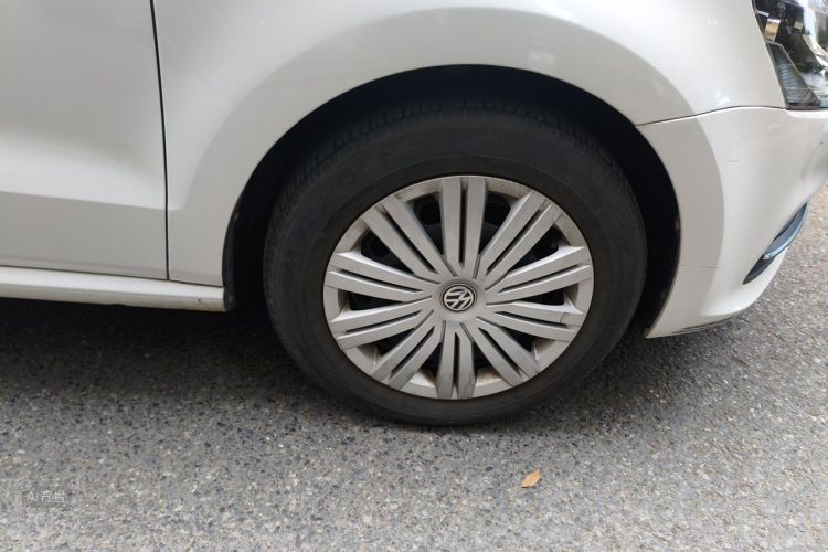 Volkswagen Polo 2017 #9 Volkswagen Polo 2017 car image #9