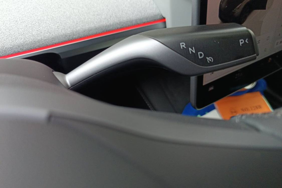 Tesla Model Y 2023 #29 Tesla Model Y 2023 car image #29