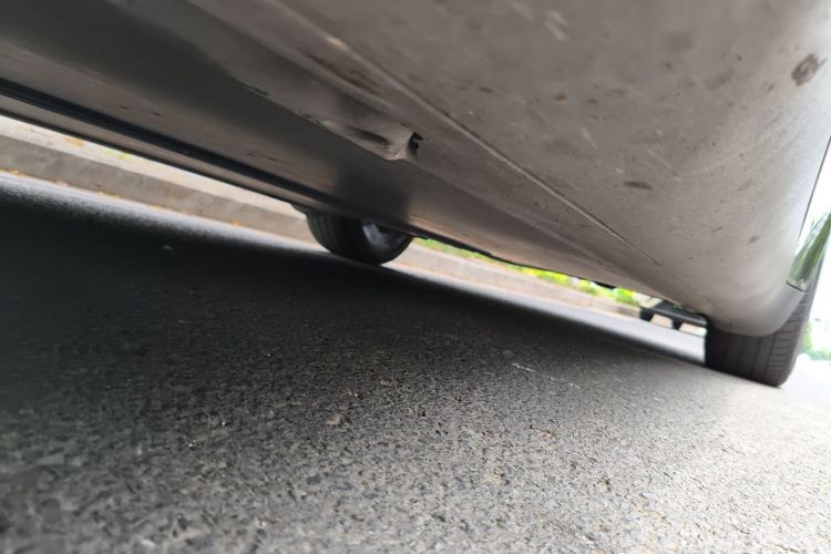 Tesla Model Y 2021 car image #26