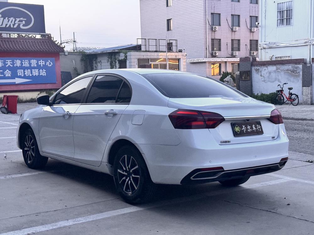GEELY Emgrand 2020 #4 GEELY Emgrand 2020 car image #4