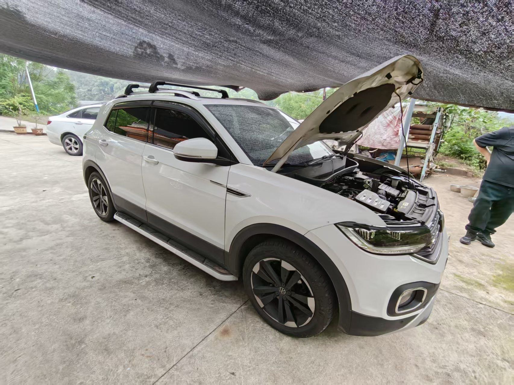 Volkswagen Tacqua 2023 imagen de coche #3