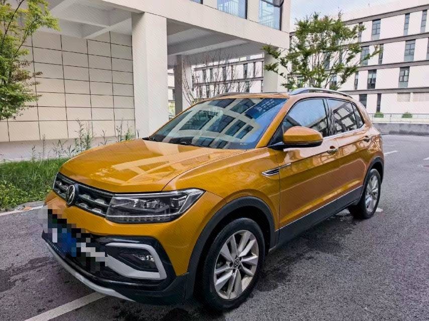 Volkswagen T-Cross 2023 immagine di auto 