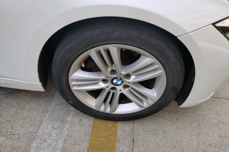 BMW 3 Series 2017 #9 BMW 3 Series 2017 car image #9