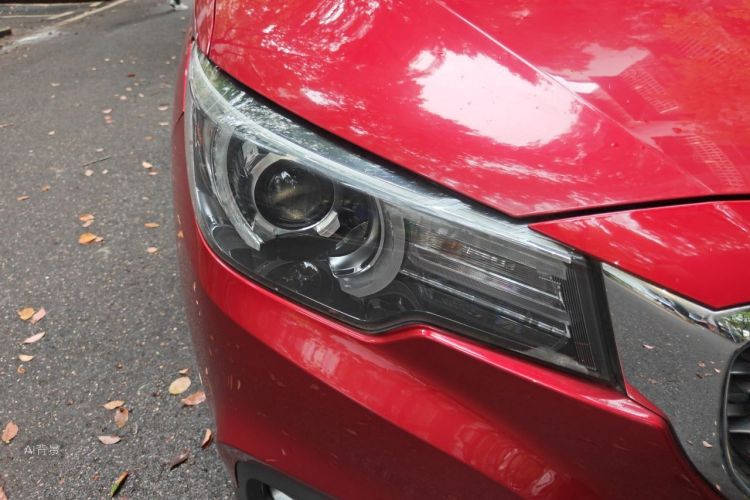 MG ZS 2018 #8 MG ZS 2018 car image #8