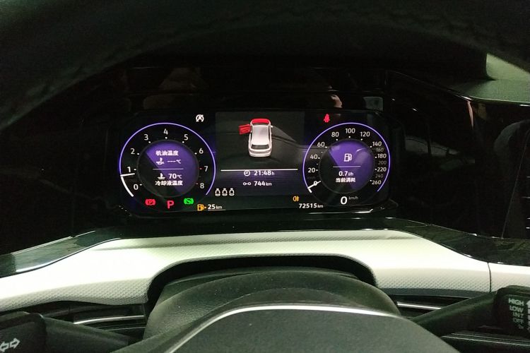 Volkswagen Golf 2022 imagem de carro #12