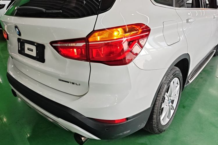 BMW X1 2018 #8 BMW X1 2018 car image #8