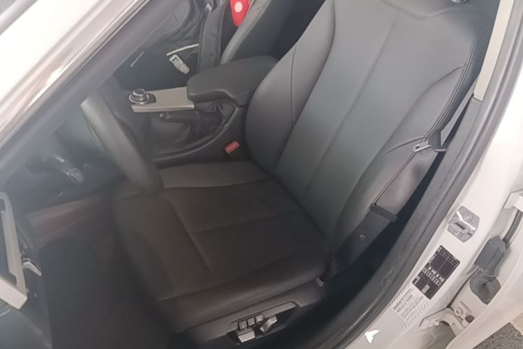 BMW 3 Series 2016 #15 BMW 3 Series 2016 car image #15