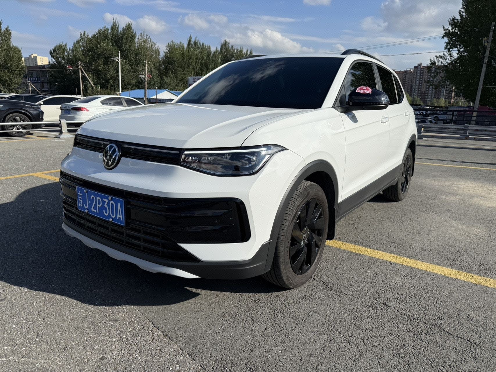 Volkswagen Tharu 2026 Volkswagen Tharu 2026 car image