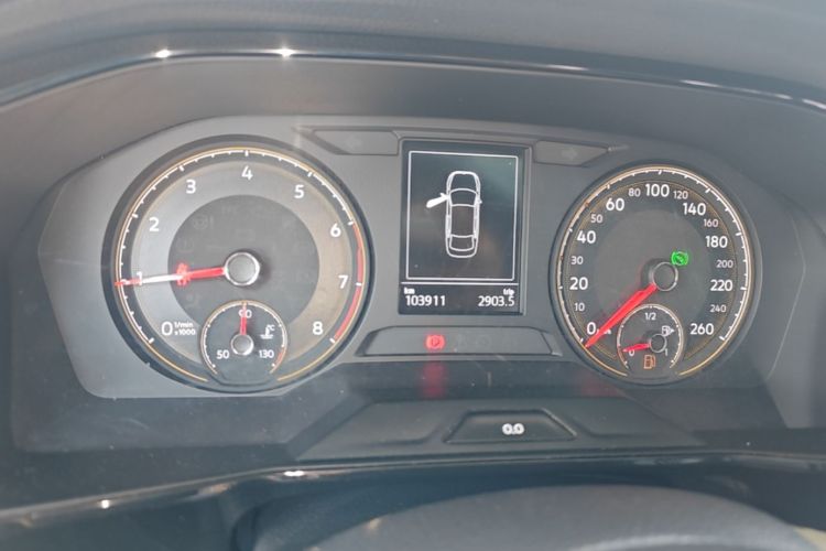 Volkswagen Lavida 2018 car image #12