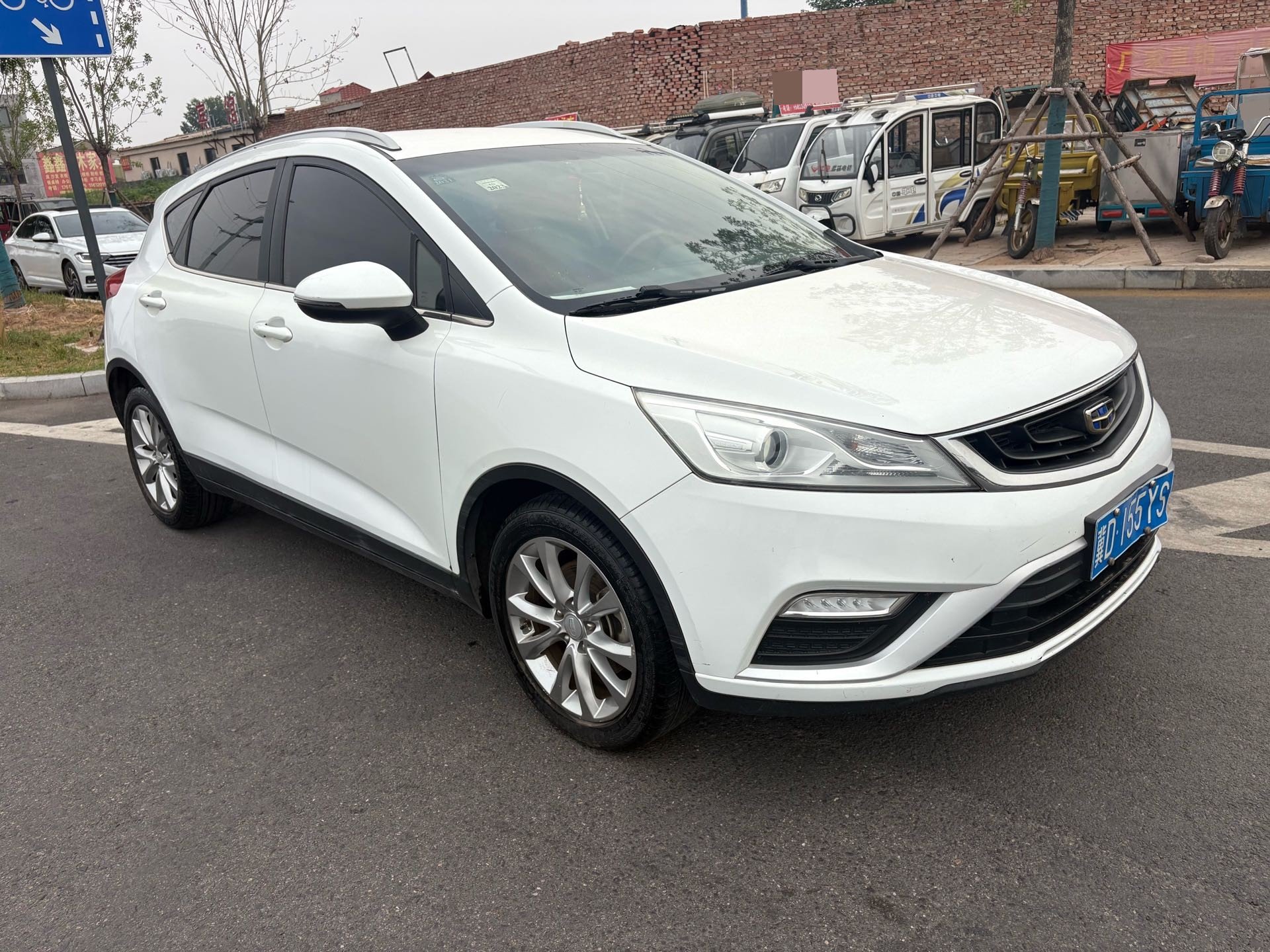 GEELY Emgrand GS 2017 #3 GEELY Emgrand GS 2017 car image #3