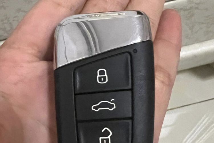 Volkswagen Tharu 2022 imagen de coche #11