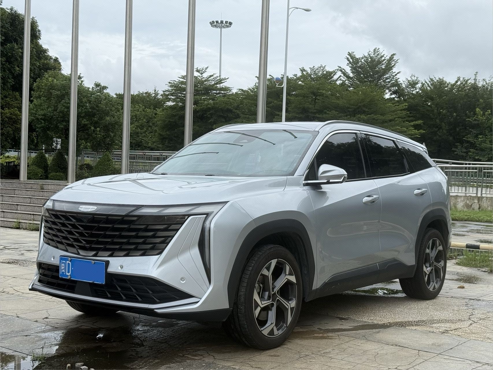 GEELY Boyue L 2024 GEELY Boyue L 2024 car image
