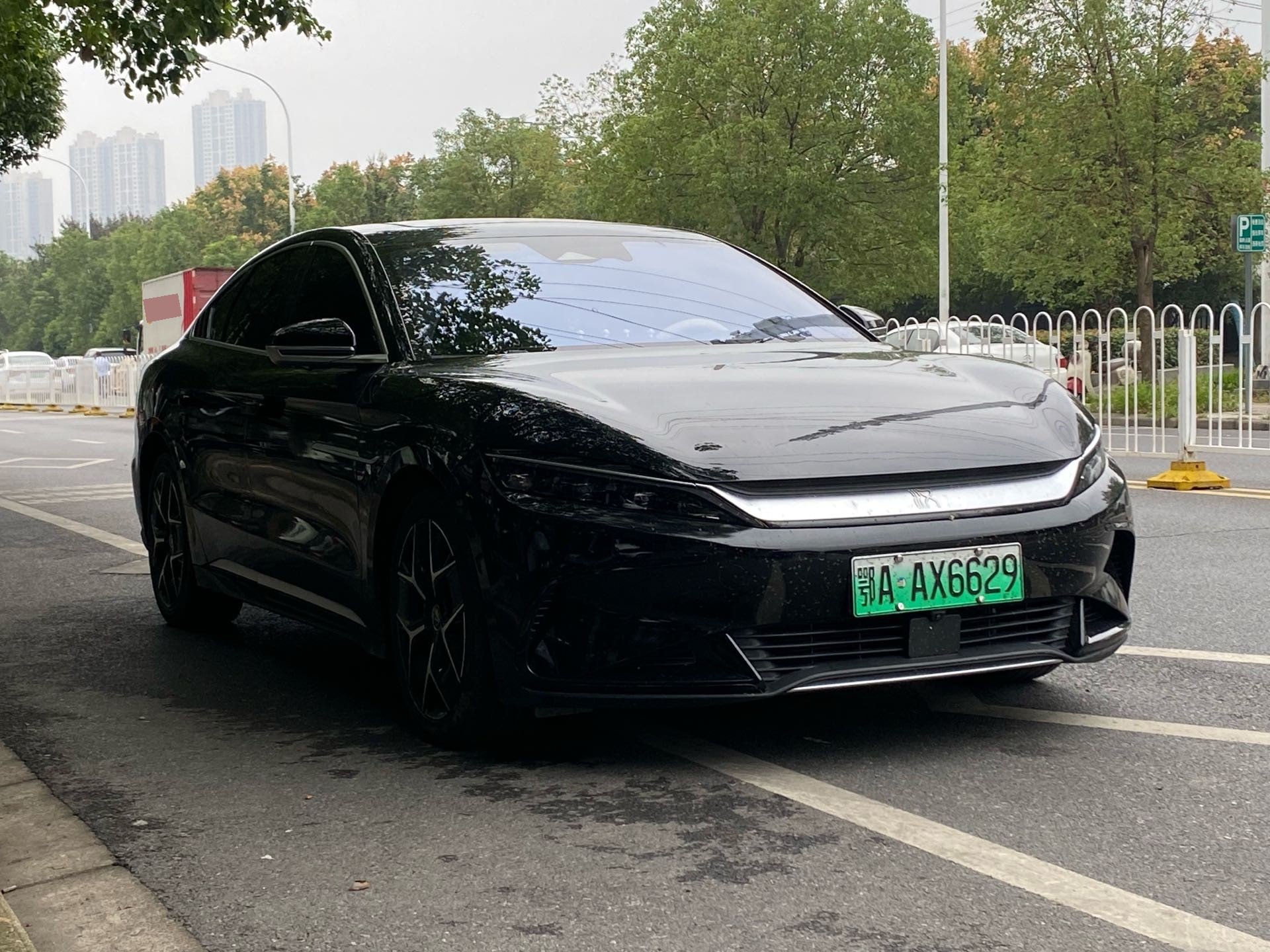 BYD Han 2024 #3 BYD Han 2024 изображение автомобиля #3