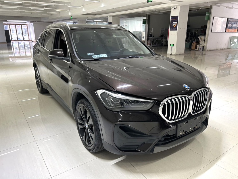 BMW X1 2021 #2 BMW X1 2021 car image #2