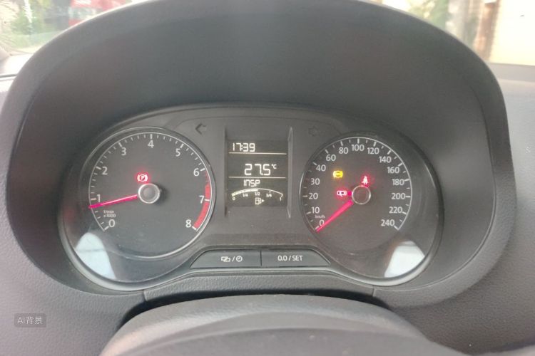 Volkswagen Polo 2016 car image #13