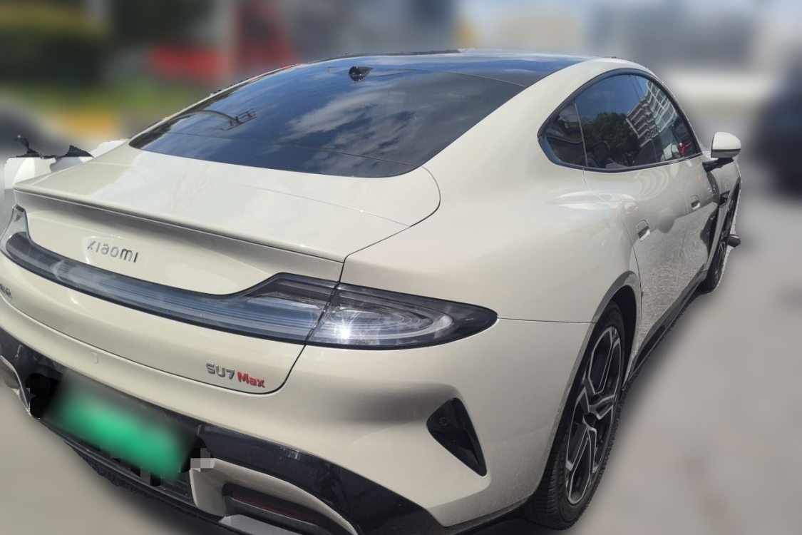MI SU7 2024 car image #4