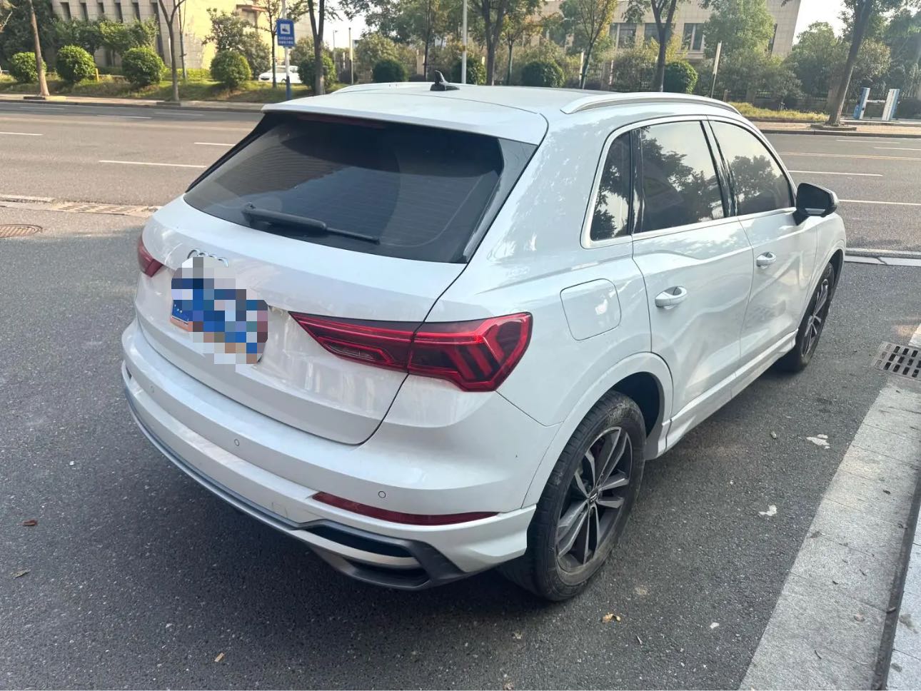 2020 imagen de coche #4