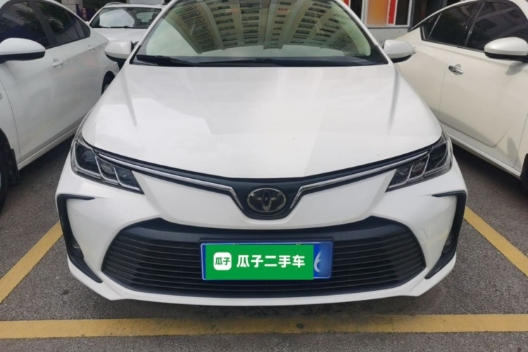 Toyota Corolla 2021 immagine di auto #3