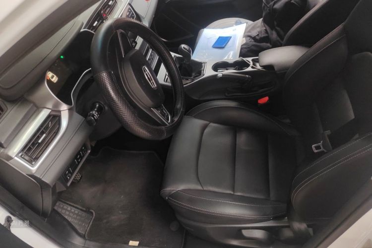 GEELY Emgrand 2020 #17 GEELY Emgrand 2020 car image #17