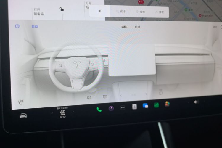 Tesla Model 3 2020 car image #13
