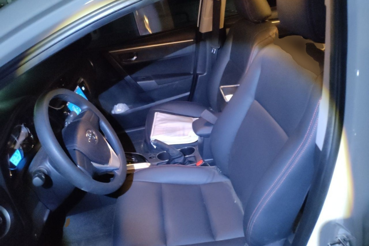 Toyota Corolla 2018 car image #15