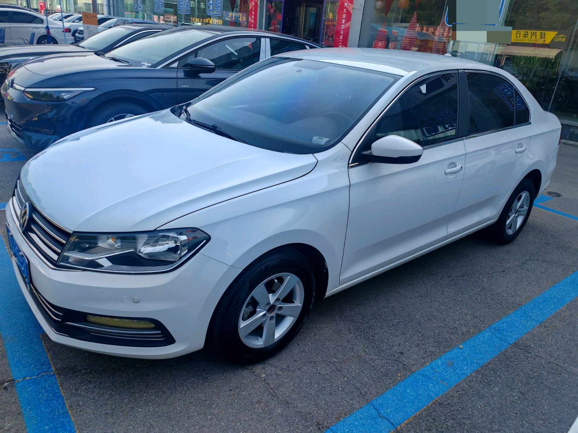 Volkswagen Santana 2017 Volkswagen Santana 2017 car image