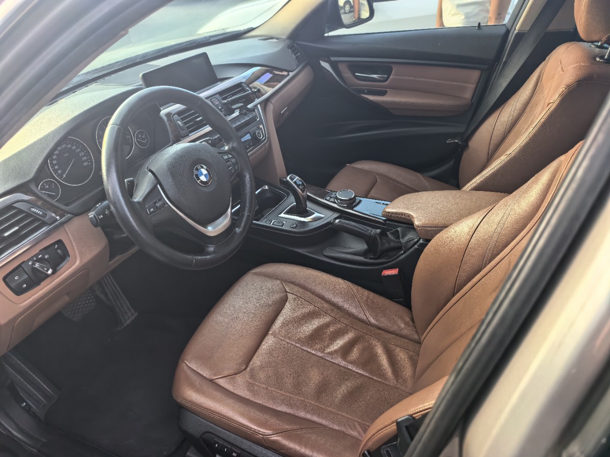 BMW 3 Series 2015 car image #3
