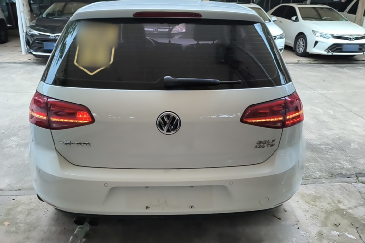 Volkswagen Golf 2016 car image #4