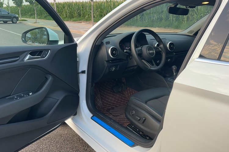 Audi A3 2019 #10 Audi A3 2019 car image #10