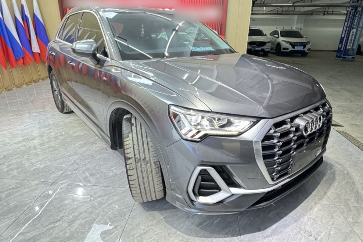 Audi Q3 2022 image de voiture #4