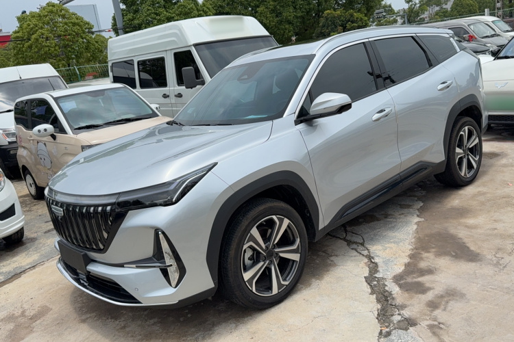 GEELY Boyue L 2026 #2 GEELY Boyue L 2026 car image #2