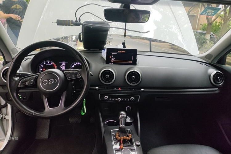 Audi A3 2017 car image #11