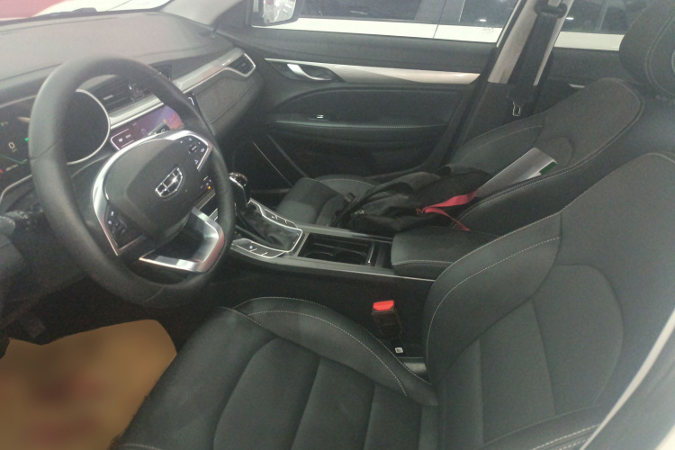 GEELY Emgrand 2021 #19 GEELY Emgrand 2021 car image #19