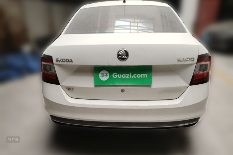 Skoda Rapid 2017 image de voiture #6