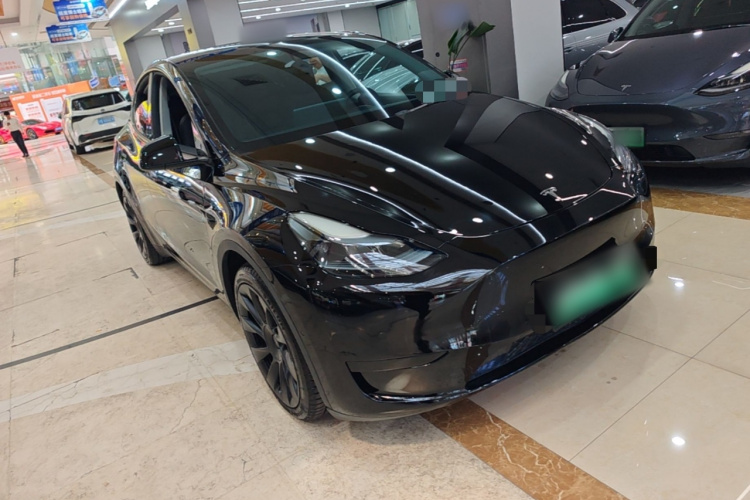 Tesla Model Y 2023 #4 Tesla Model Y 2023 immagine di auto #4
