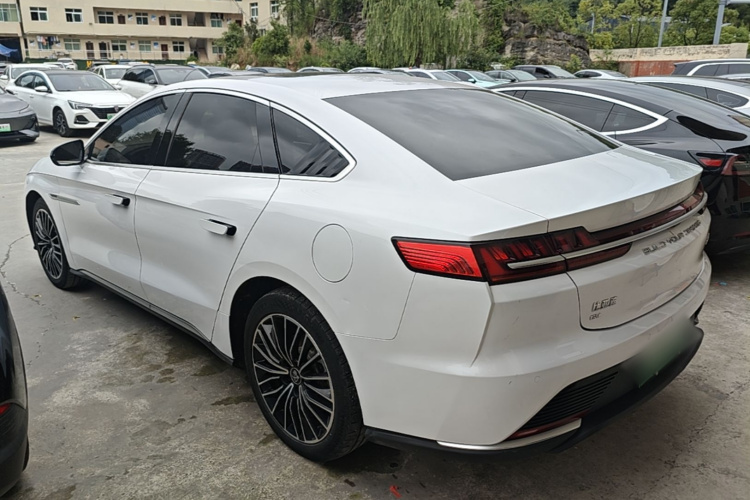 BYD Han 2022 car image #5