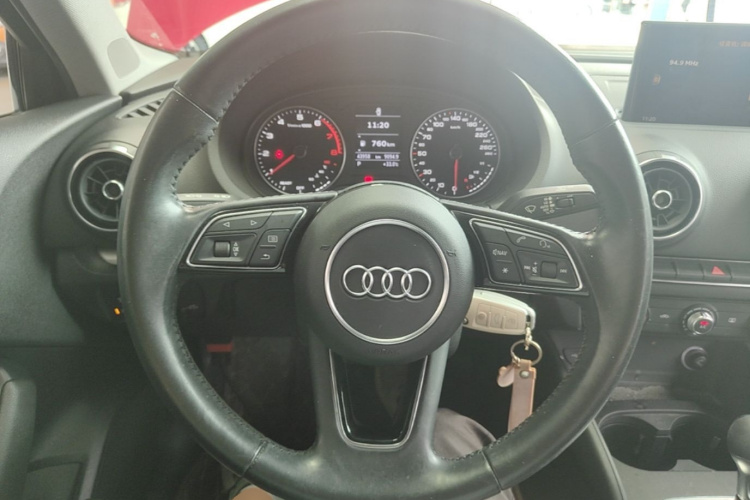 Audi A3 2018 #11 Audi A3 2018 car image #11