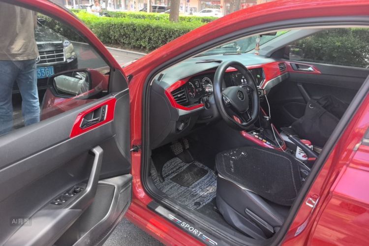 Volkswagen Polo 2021 car image #18