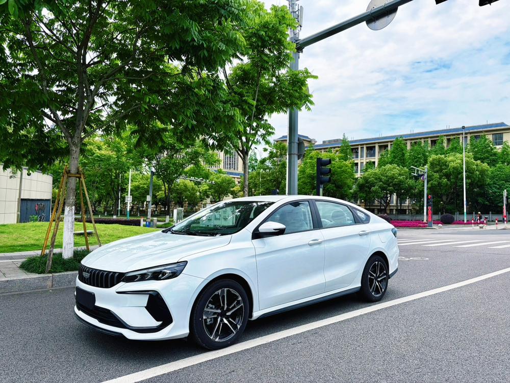 GEELY Binray 2026 GEELY Binray 2026 car image