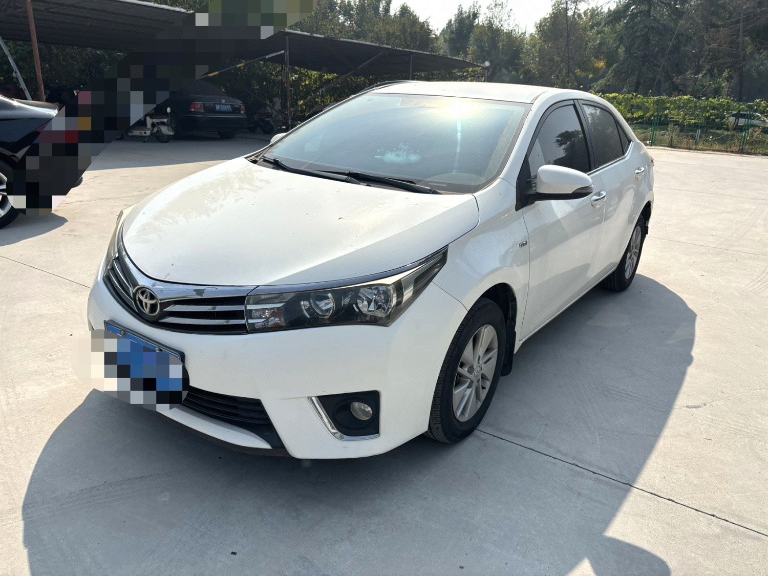 Toyota Corolla 2014 immagine di auto 