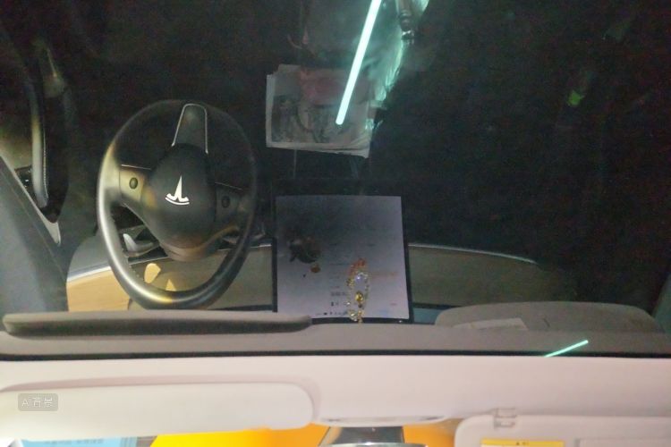 Tesla Model 3 2020 #20 Tesla Model 3 2020 car image #20
