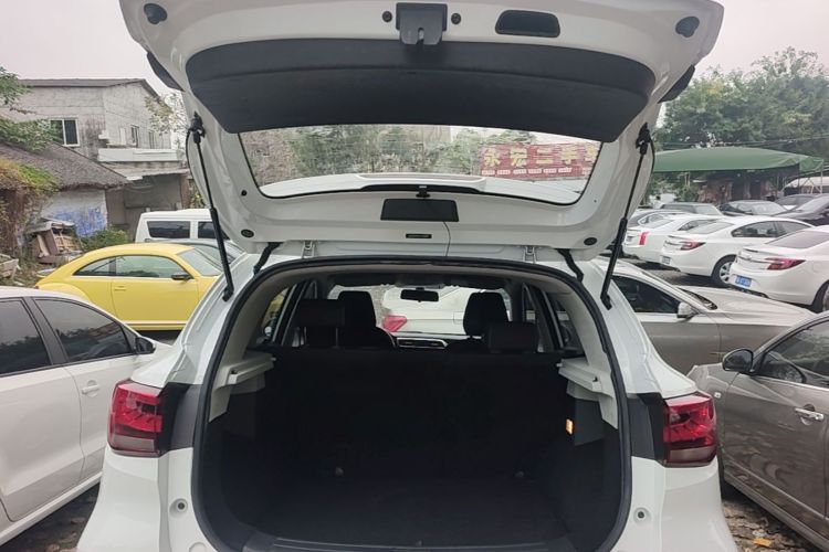 MG ZS 2020 car image #19