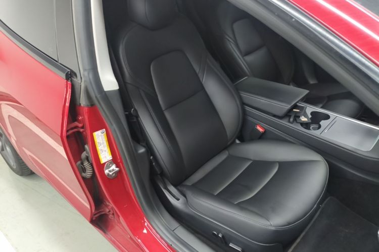 Tesla Model 3 2021 car image #24