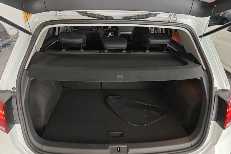 Volkswagen Golf 2019 #19 Volkswagen Golf 2019 car image #19