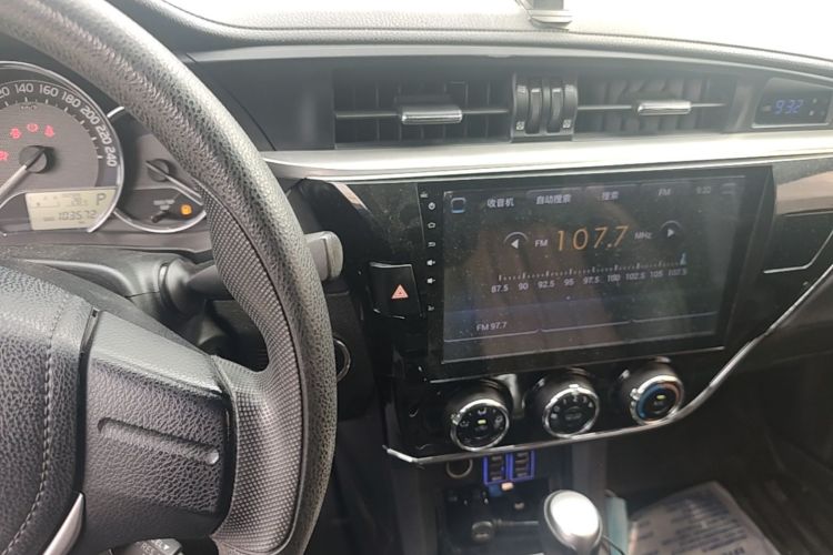 Toyota Corolla 2017 #17 Toyota Corolla 2017 car image #17